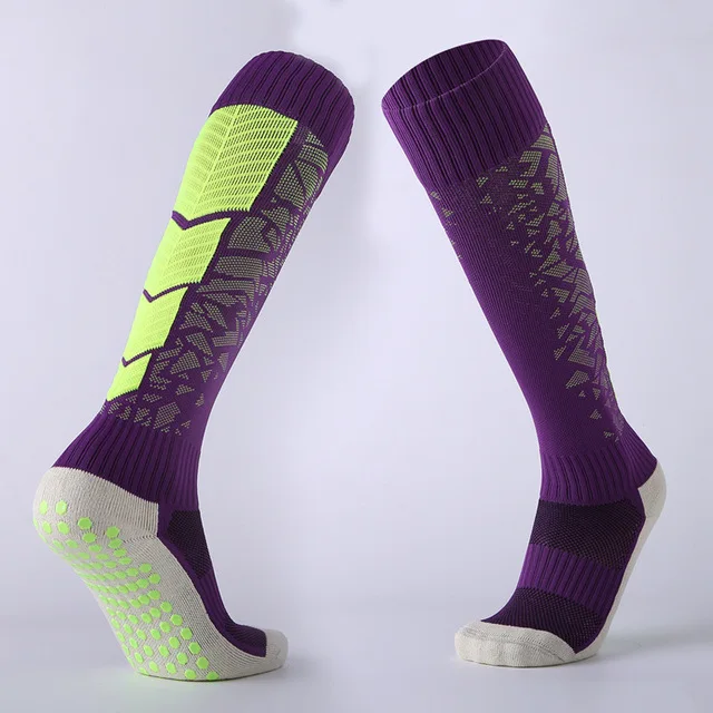 Professional custom logo sport sock men grip knee high compression football socks