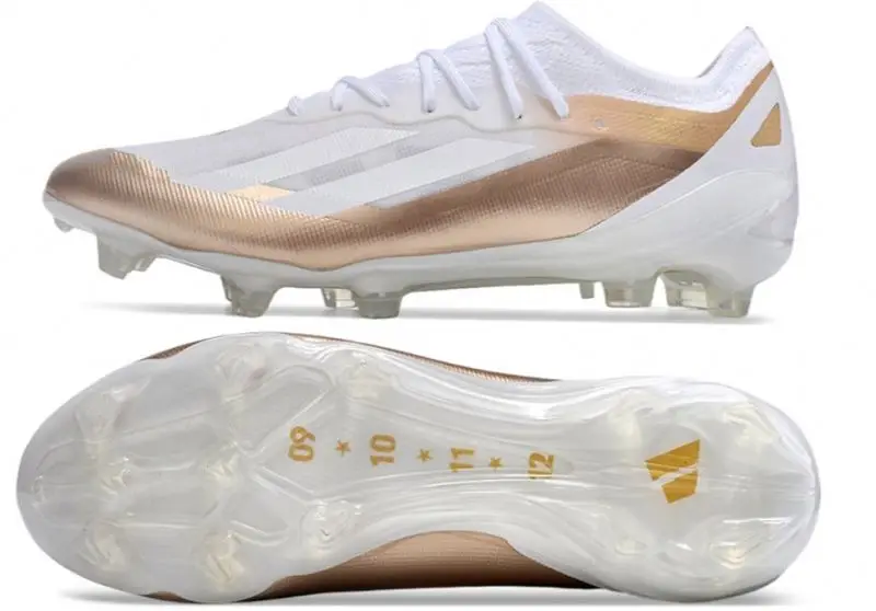 A Large Number Of Wholesale Factories Customize New Design Football Boots, Professional Sports Anti Slip Football Shoes 39-45