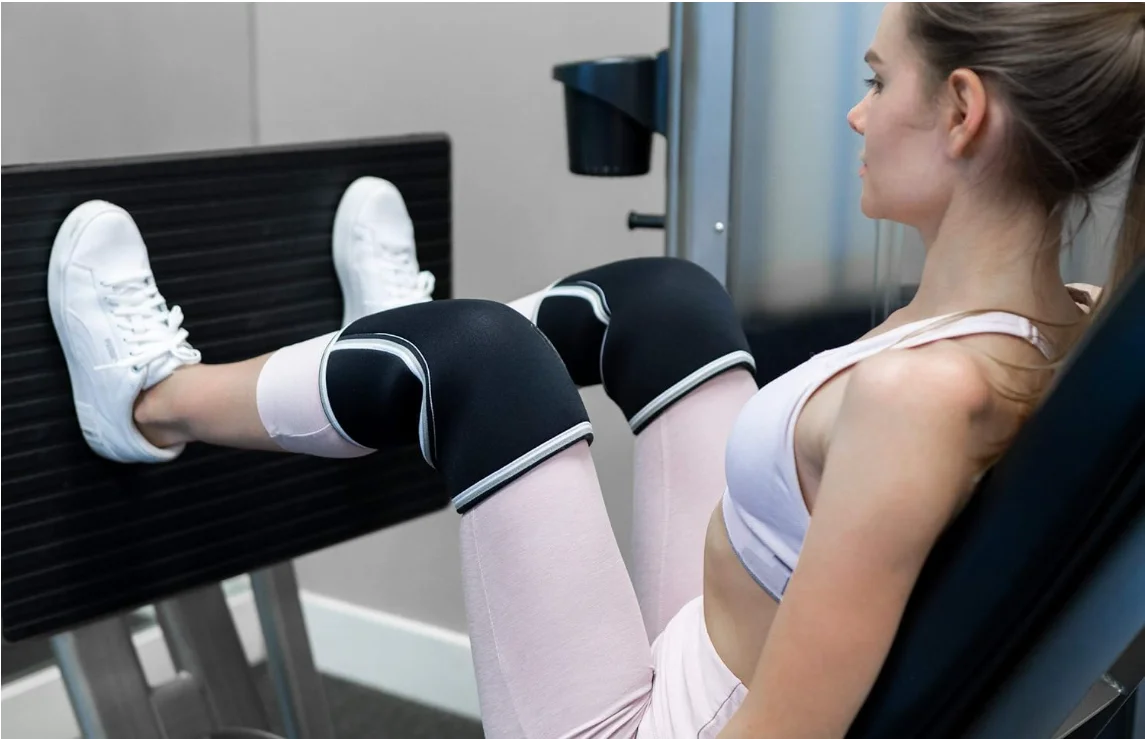 Factory Wholesale Rodilleras Weightlifting Weight Lifting 7mm Neoprene Elastic Strong Compression Knee Sleeves Powerlifting