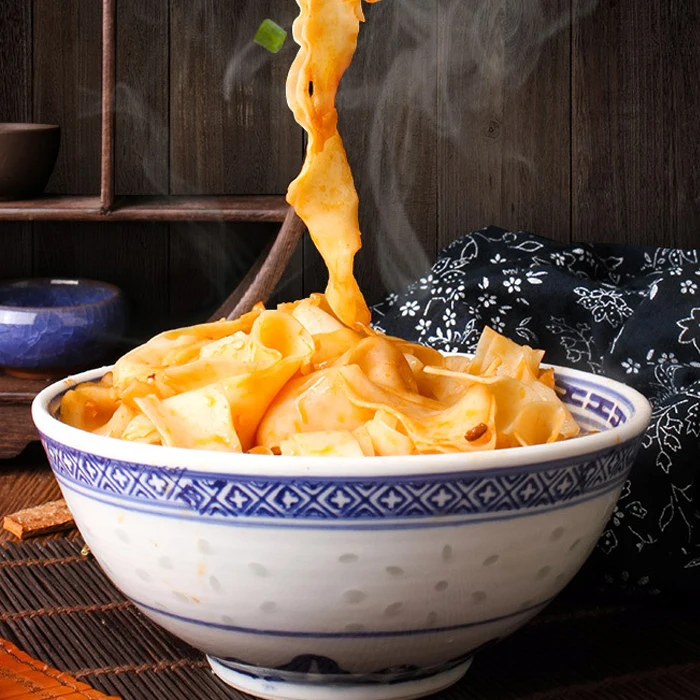 
Chinese Manufacture Wholesale Packet With Factory Price meat sauce Ramen Instant Noodles 