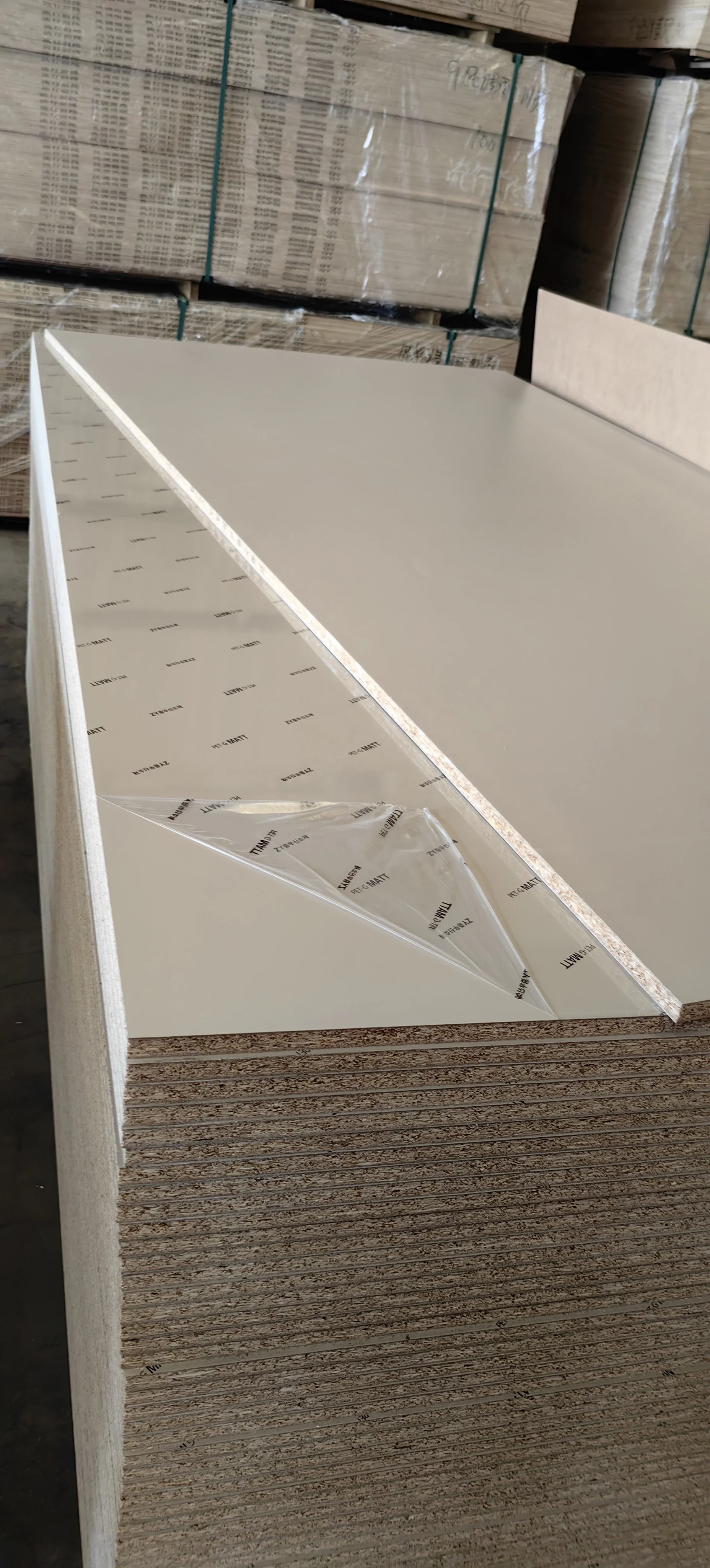 18mm MFC furniture board Bedroom cabinet MFC board 9-18mm strength supplier wholesale melamine laminate