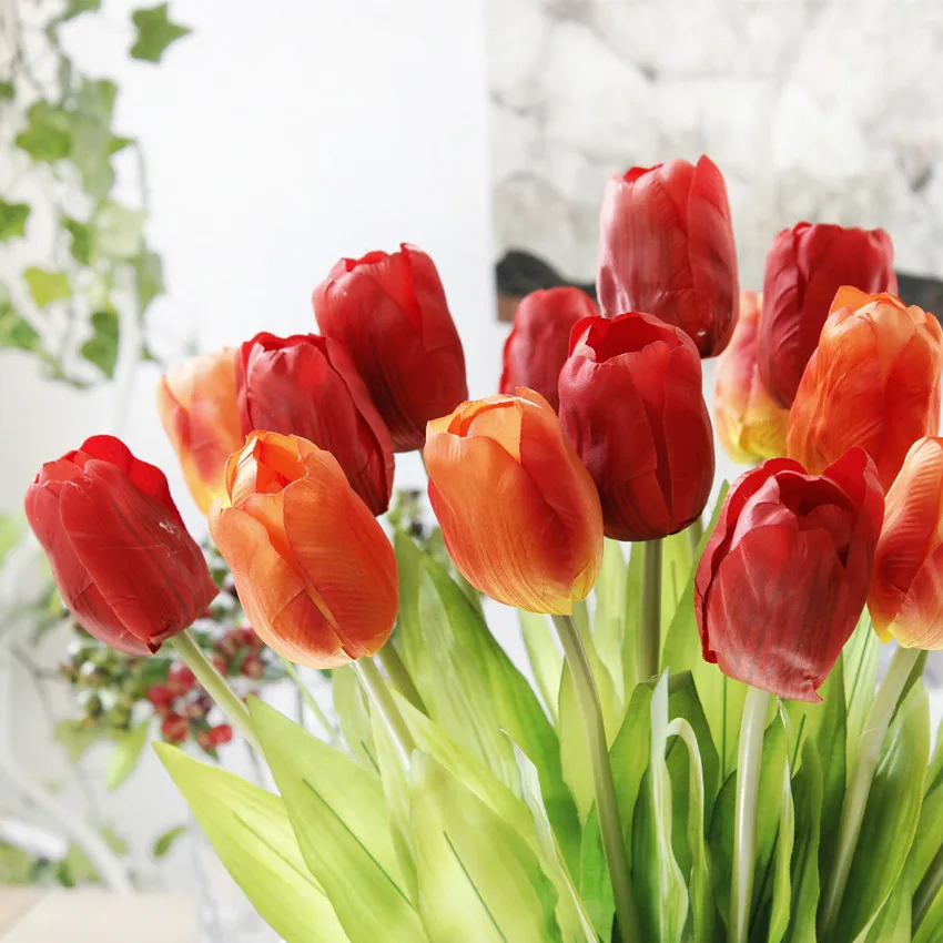 Vv180 New Factory Sales Single Tulips Artificial Silk Flowers Tulip Flower For Living Room Coffee Table Display Wedding
