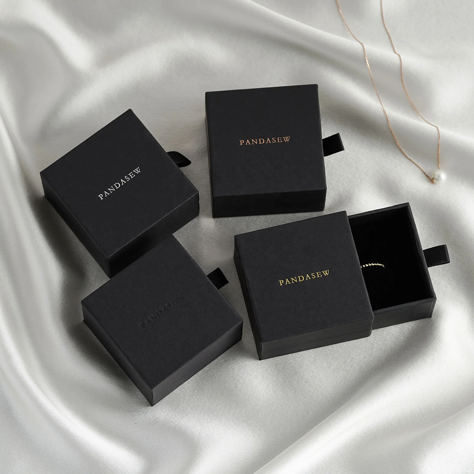 PandaSew 6x6x3.5cm Black Custom Logo Printed Jewelry Gift Paper Boxes Luxury Jewelry Packaging Ring Box