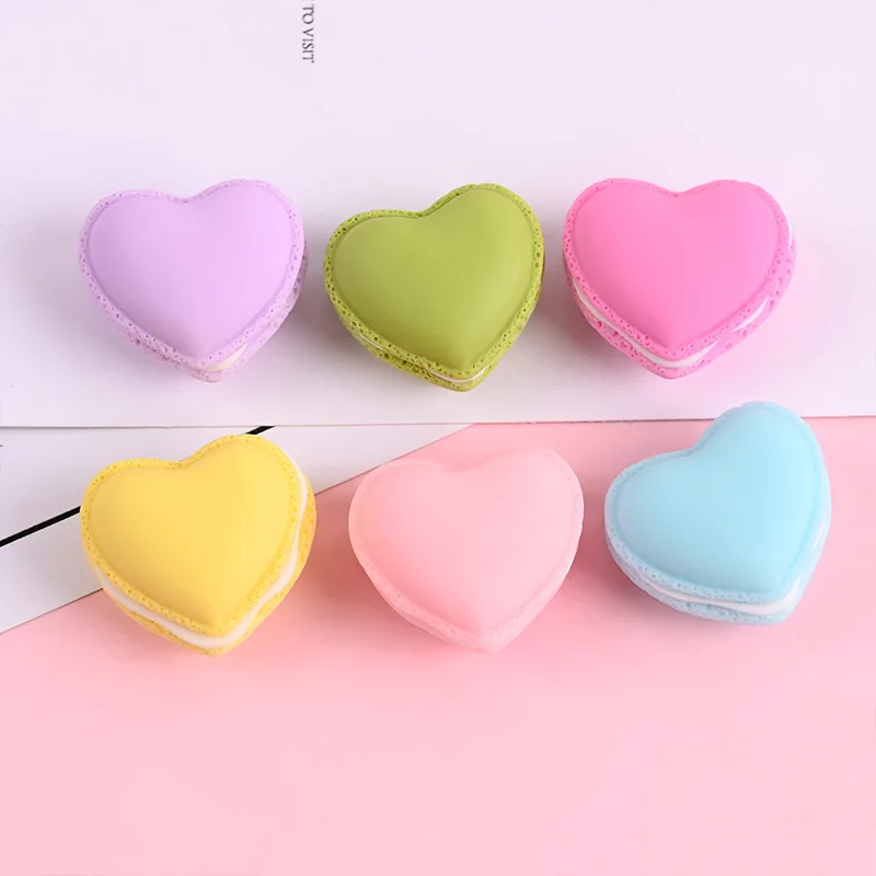 2022 Newest Simulation Candy 3D Heart Macaron Miniature Figurines Resin Cabochon Fake Food DIY Jewelry Making Accessories