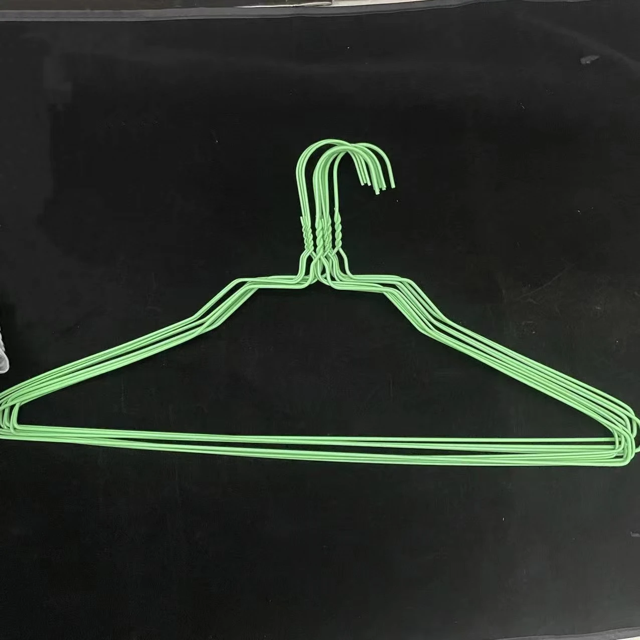 Wire Hanger Manufacturer Metal Wire Hanger Powder Coated Hanger for Dry Cleaners
