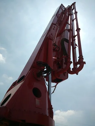 Used good working condition Japan ISUZU 43m good condition Concrete Pump