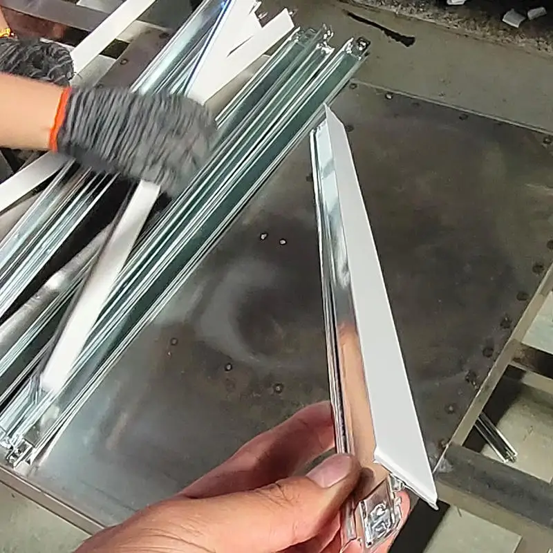 Customized Galvanized Stainless Steel U Channel Structural C Channel for Ceiling Grid Components