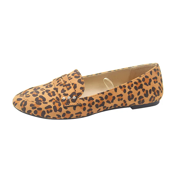 New design leopard print upper ladies fashion casual flats cheap outdoor durable walking flat designer shoes for female