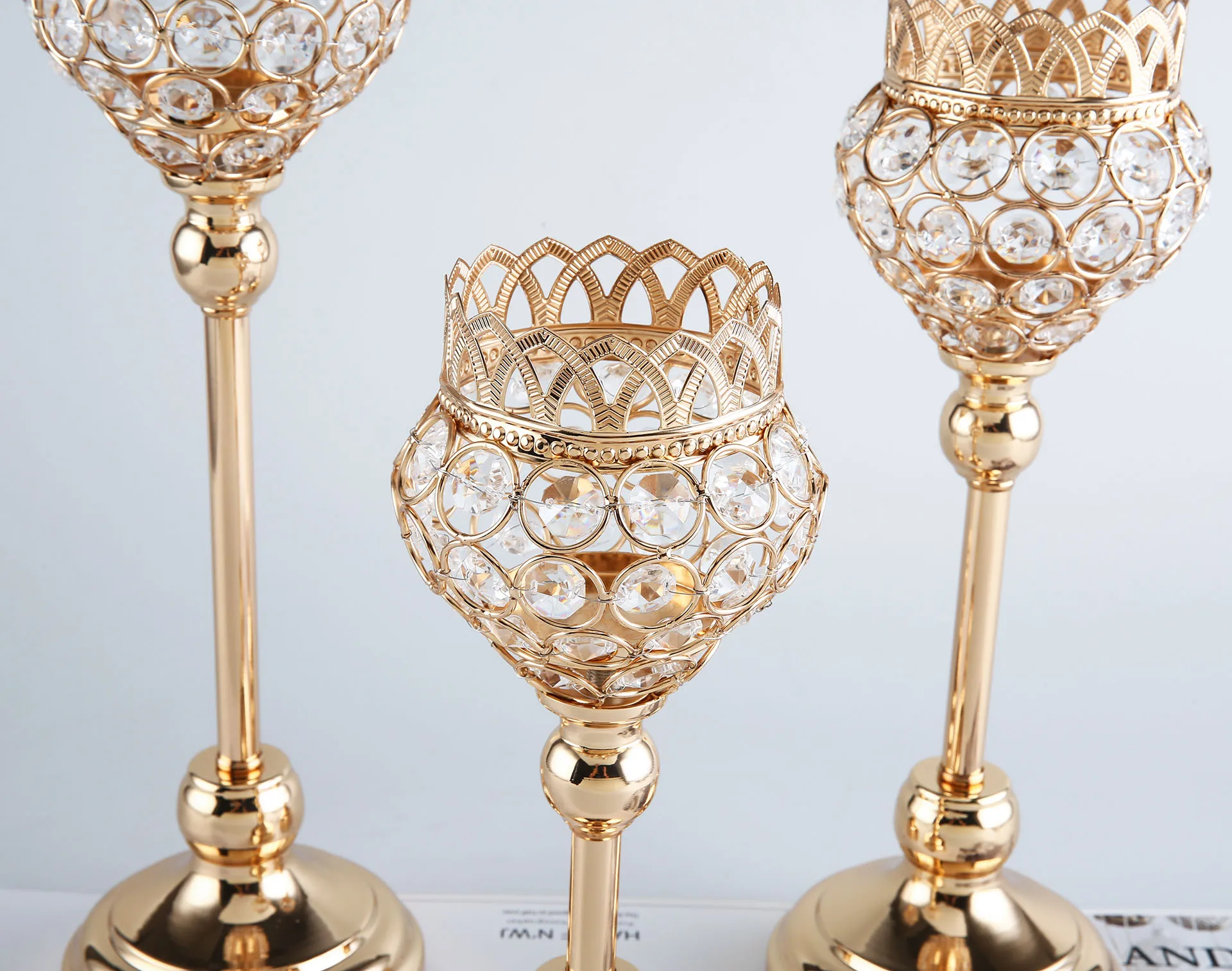 Europe Hotel wedding metal handicraft candlelight dinner ornament metal candle holder