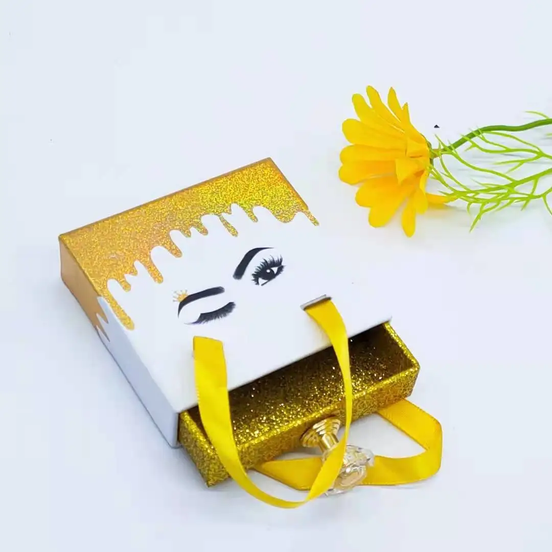 Custom logo paper square triangle empty eyelash tray plastic luxury packaging box 2019 cardboard with mirror glitter wholesale