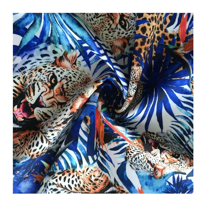 
 Высокоэластичная ткань для купальников с животным принтом  