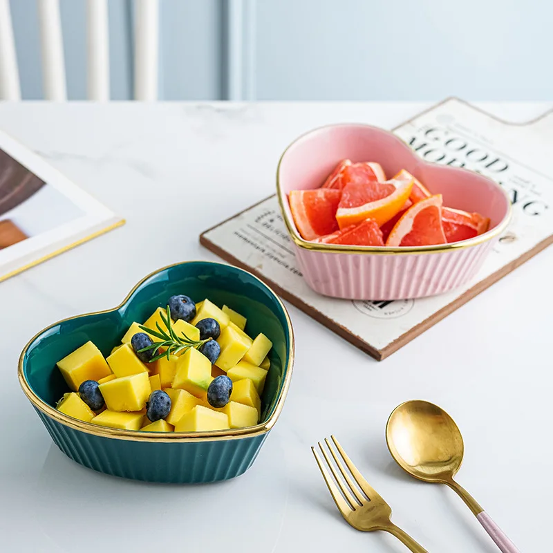 Nordic creative cute heart bowl household tableware snack peach heart bowl Net red ceramic dessert fruit salad bowl