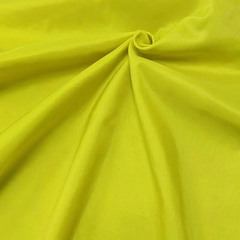 Transparent Semi Dull 20D Nylon 380T Pongee Ripstop Fabric for Outdoor Jacket
