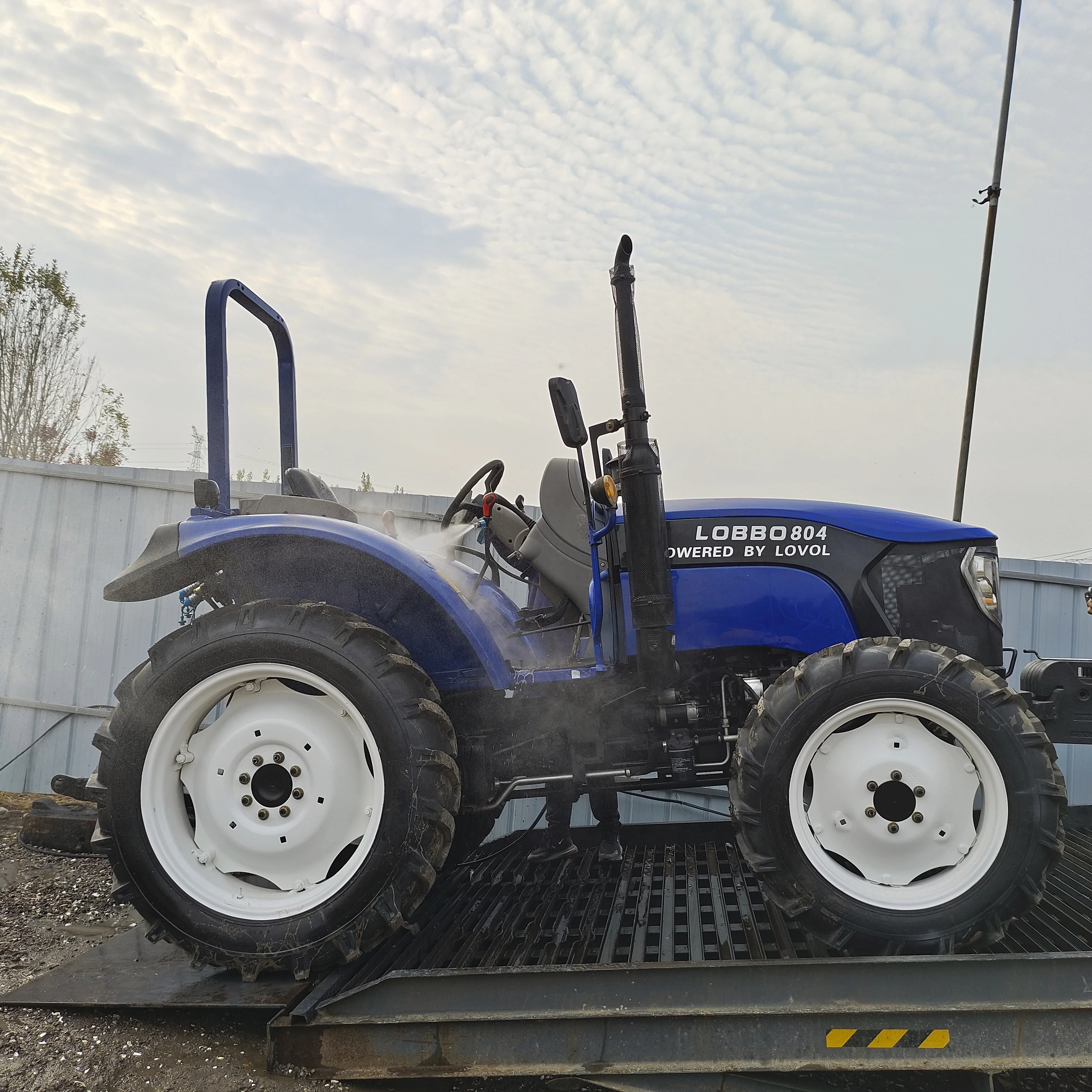 80HP Used Tractor Foton Lovol Agriculture Machinery Second-hand  Tractors