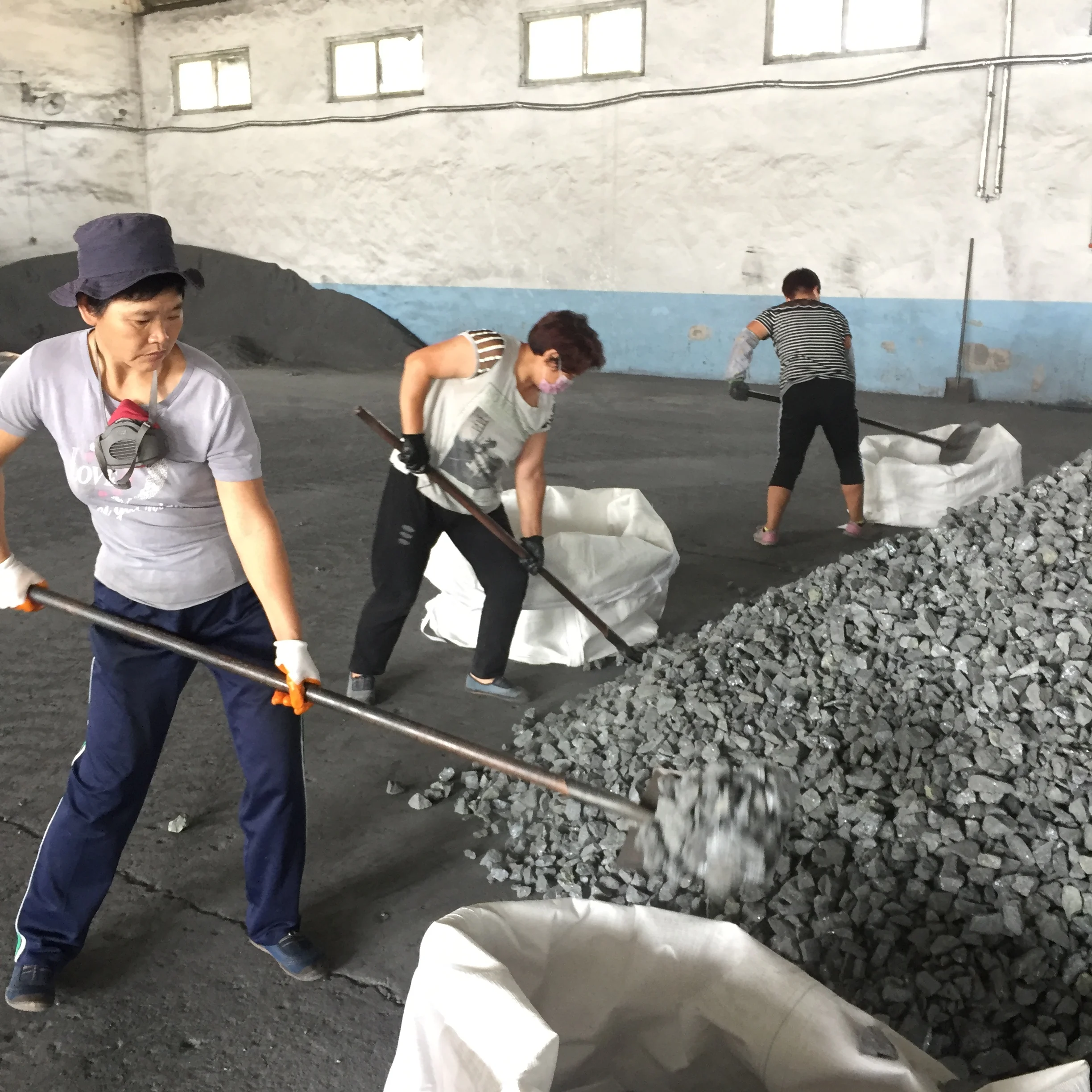 
Steel-making fero-silicon slag 65 68 ferro silicon briquette desulfurizer 