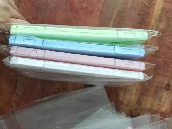 
Wholesale print logo Hook Plastic case holder Portable Small Multi-color for Mask Storage Box 