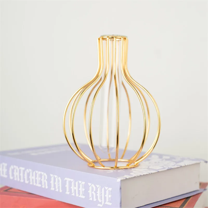 Hot Selling Creative Home Decoration Geometric Glass Flower Vase Metal Holder Crystal Clear Transparent Planter Flowers Vase