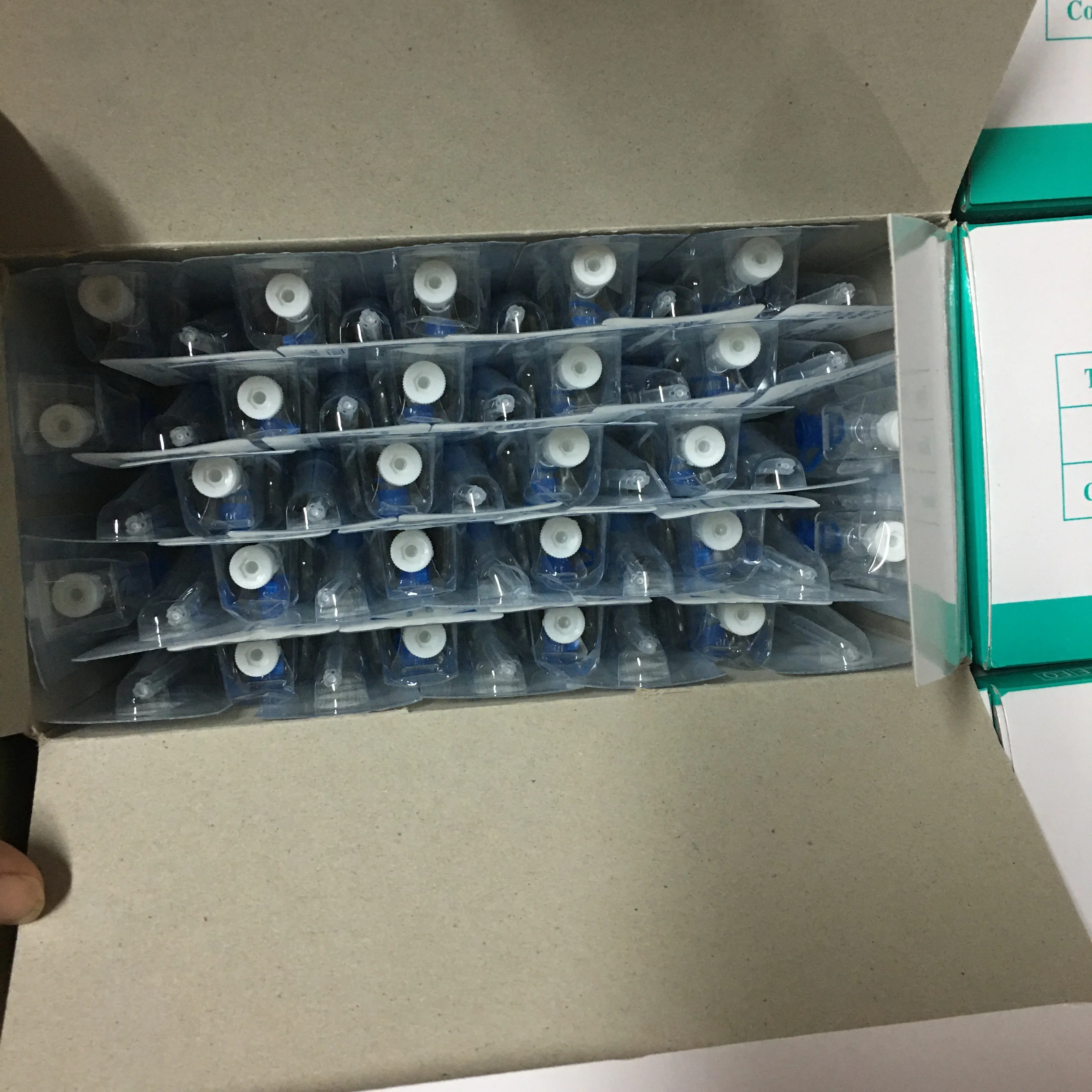 Disposable IV canuula with wings and injection port 14G -26G CE&ISO