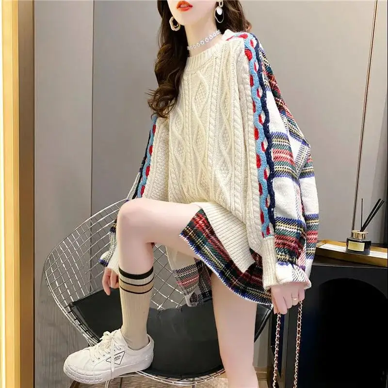 
2020 autumn and winter new net celebrity lazy wind sweater pullover Korean loose wild plus size twist knit sweater women trend 