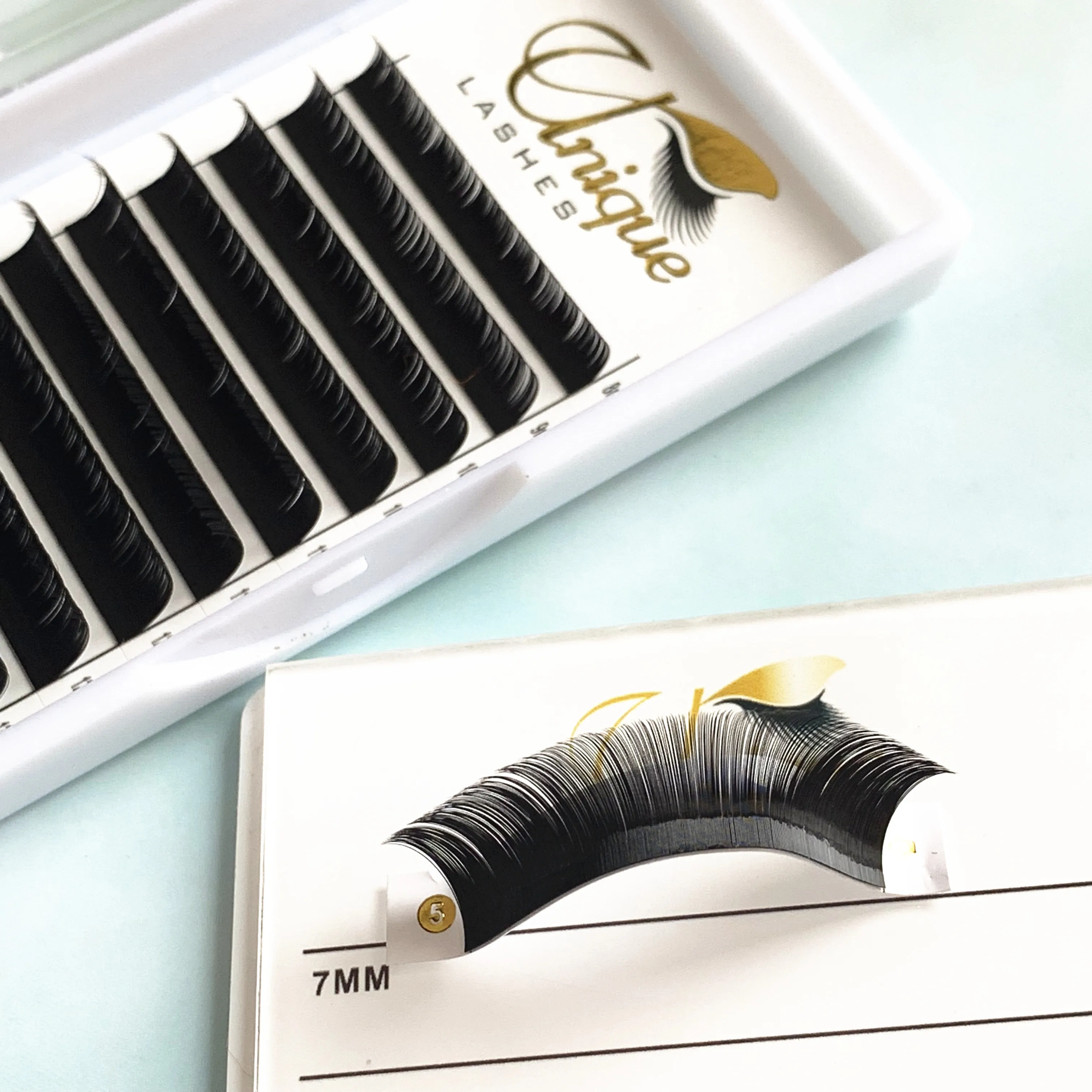 New Type Real Hand Made Deeply Black 0.05mm D curl Mixed Tray Russian volume lashes private label mink eyelashes