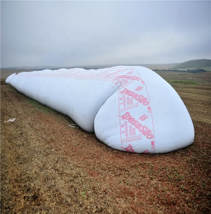 (60mx250micx9ft) white/black silo bag for storage grain.