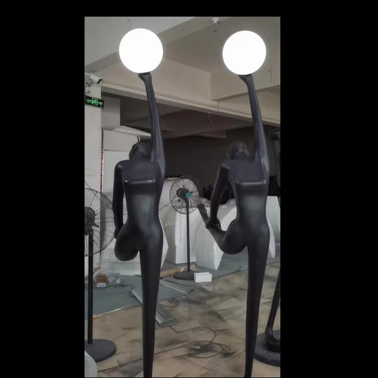 Гуманоидная Статуэтка