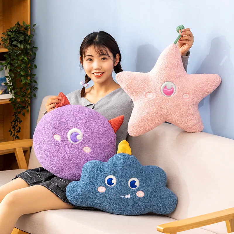 New Wholesale One Eye Five-pointed Star Huge Pillow Cute Green Purple Pink Yellow Star Long Legged Monster Plush Doll Children