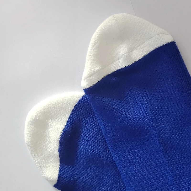 Hot high above the knee red black striped sports socks Red sports football socks breathable and customizable