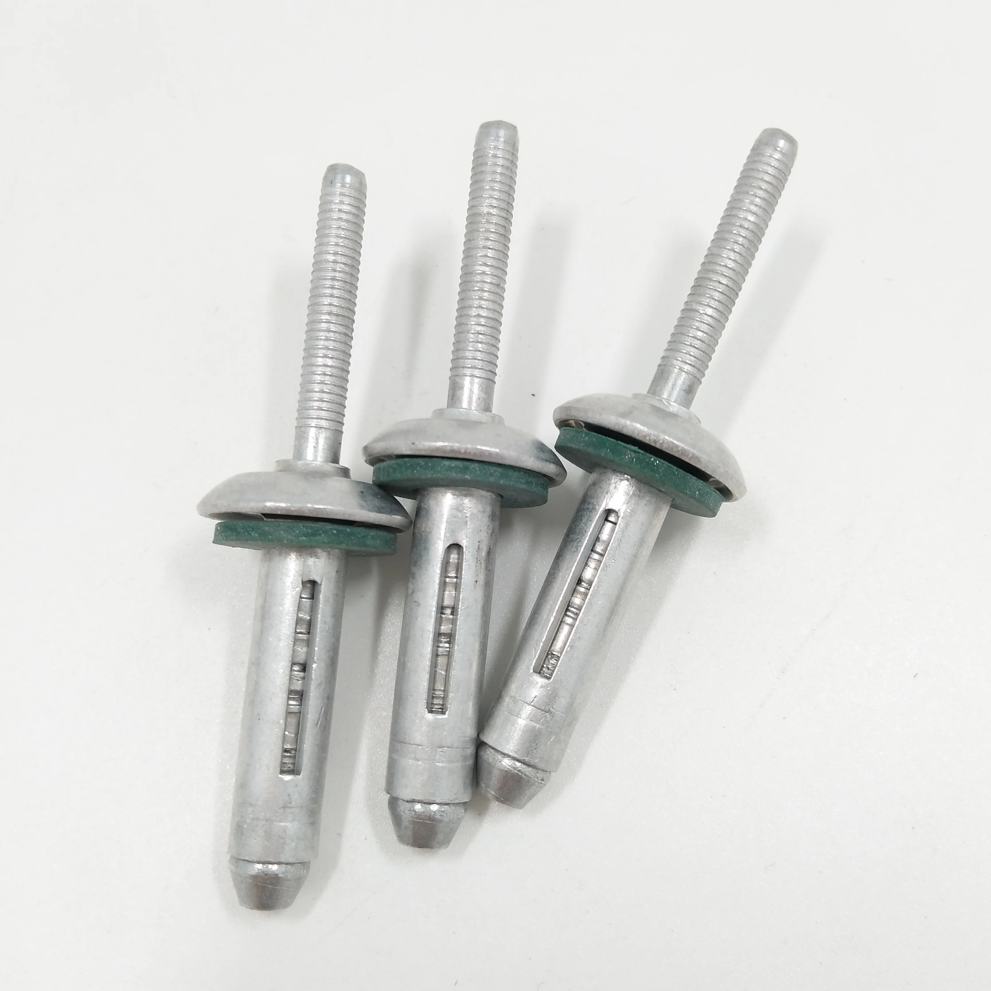 7.5x28mm Aluminium Tri fold Trifold Waterproof Blind Rivet With Rubber Washer