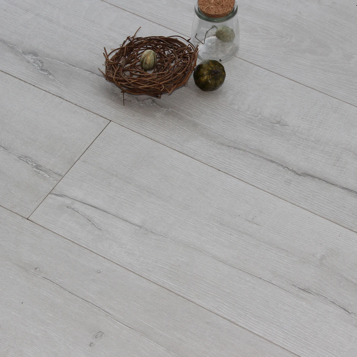 12MM high end laminate wood floors water resistant laminate flooring