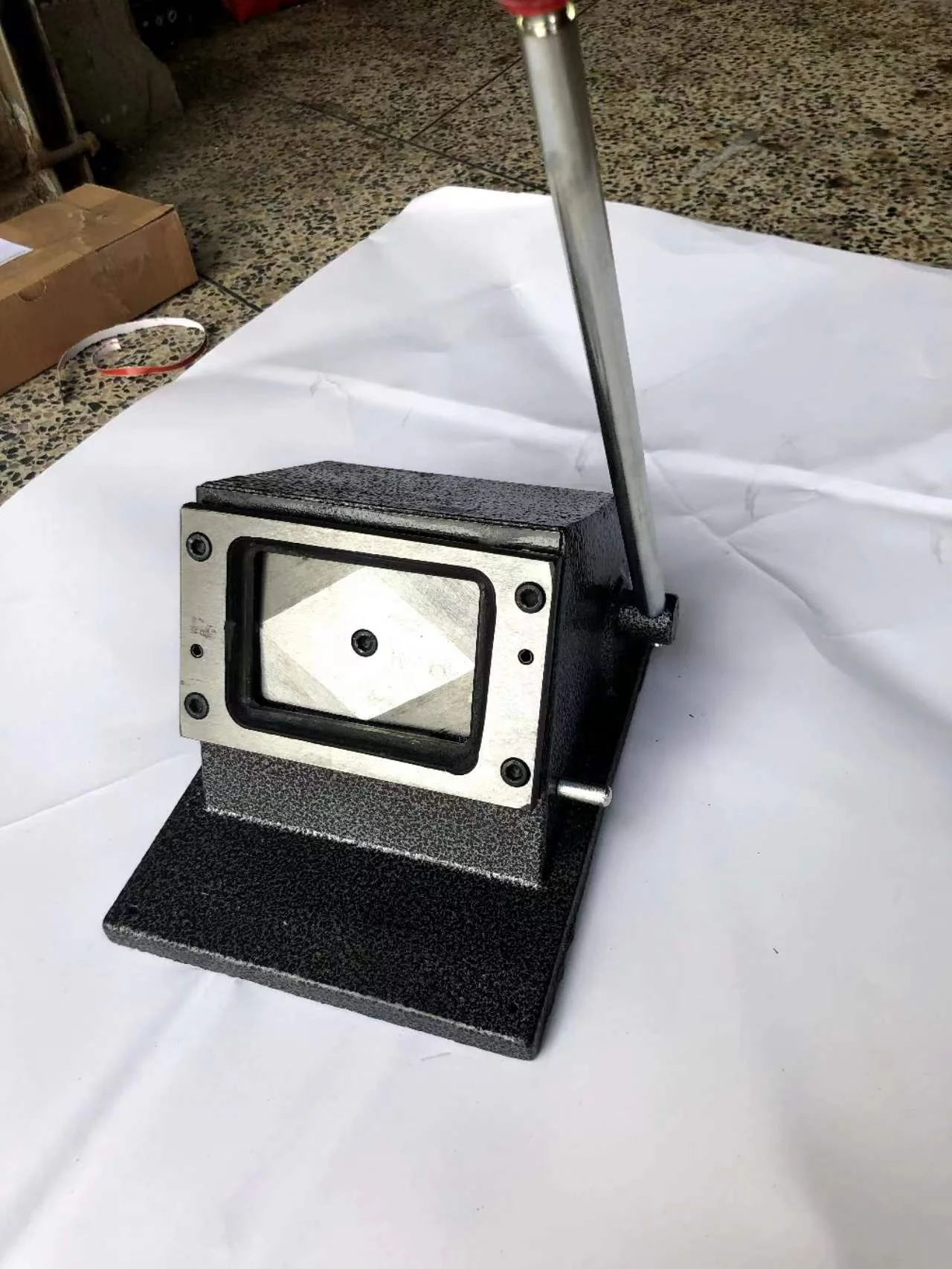 custom shape paper cutter manual card die cut  id card cutter from china Card cutter machine