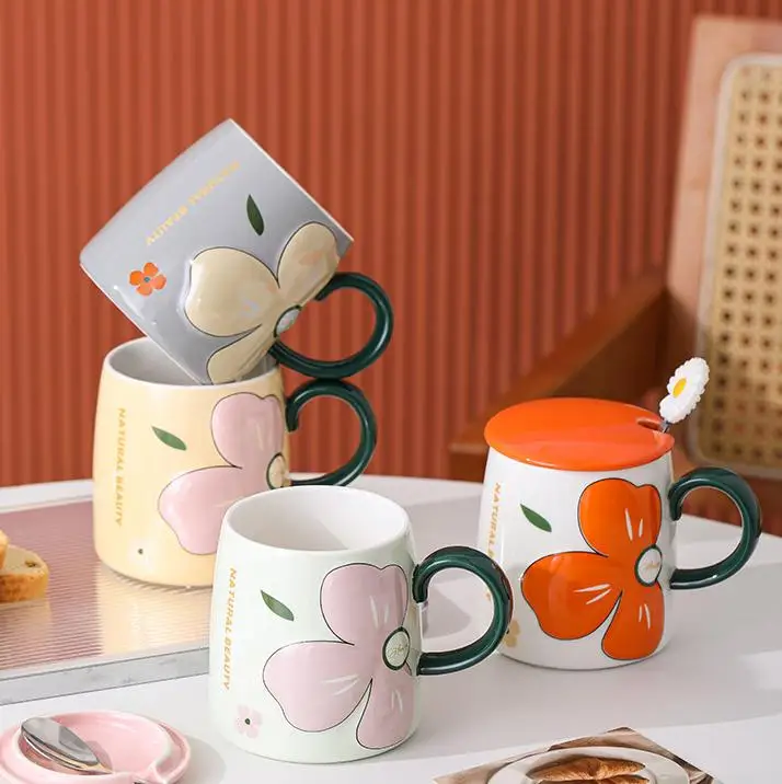 High-value ins style creative four-leaf clover couple mark ceramic cup embossed flower cup