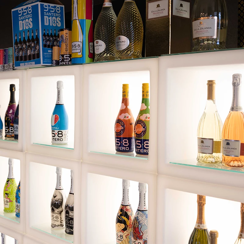 958 SANTERO DIEGO BORMIDA, extra dry, sparkling wine, 750 ml, 25.36 oz, alcohol content 11,5%, international artist design