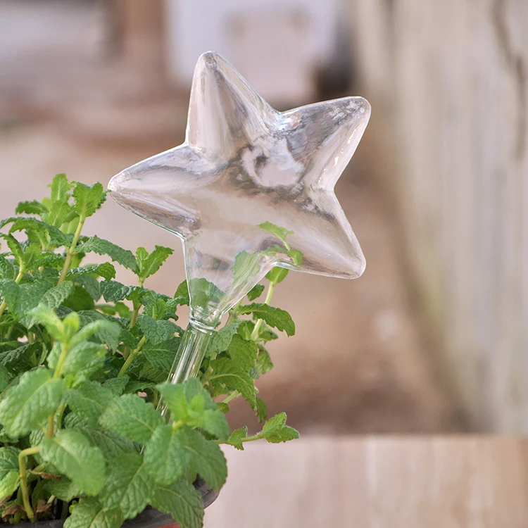 Wholesale Plant Watering Spikes Mushroom Shaped Self Watering Globes Glass Watering Spikes Automatic Plant Waterer