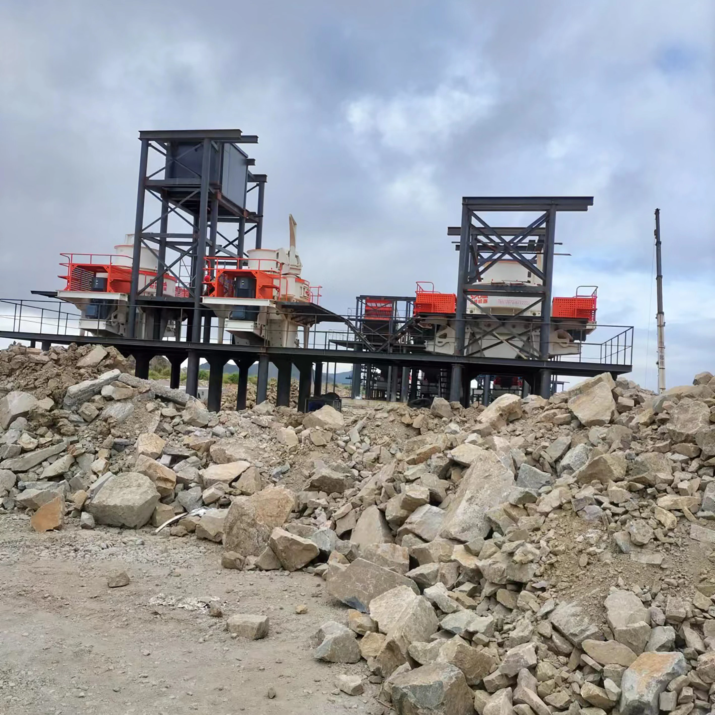 Factory wholesale price Vsi sand maker sand making and crushing machine sand equipment