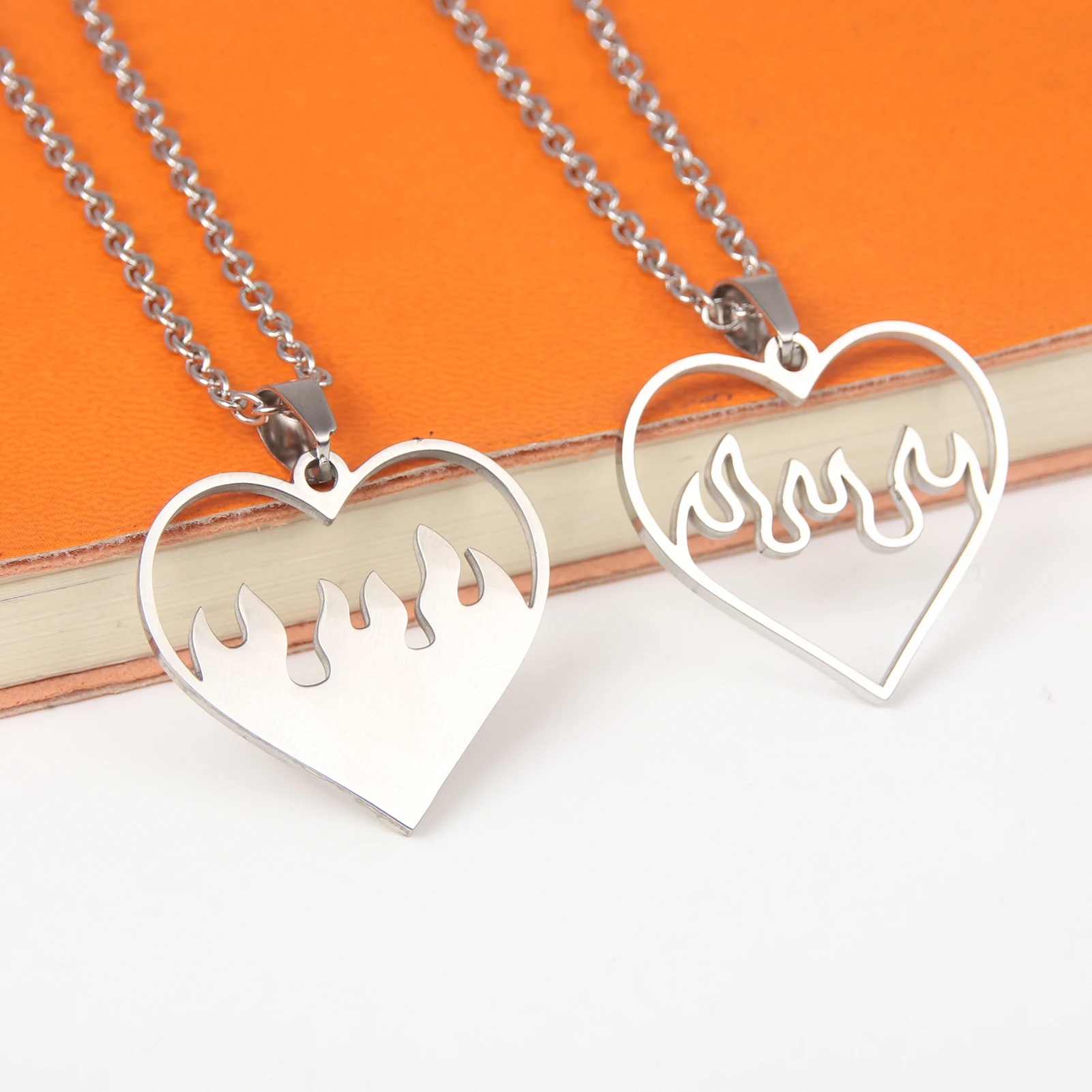 Sweet Cool Heart Shaped Flame Pop Jewellery Stainless Steel Pendant Men And Women Hip Hop Punk Hollow Couple Necklace
