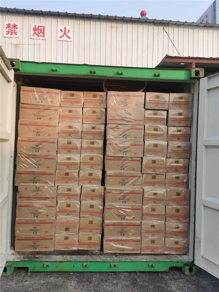 High Quality Fully refined paraffin wax 60/62 kunlun brand 25kgs/carton