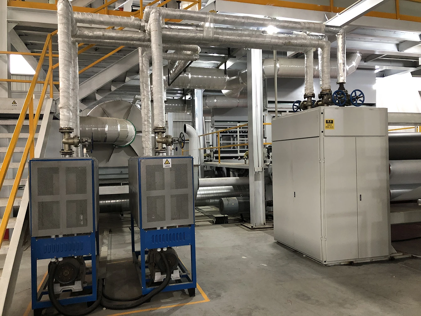 PP Meltblown Nonwoven Fabric Making Machine Cloth Production Equipment CE Certified