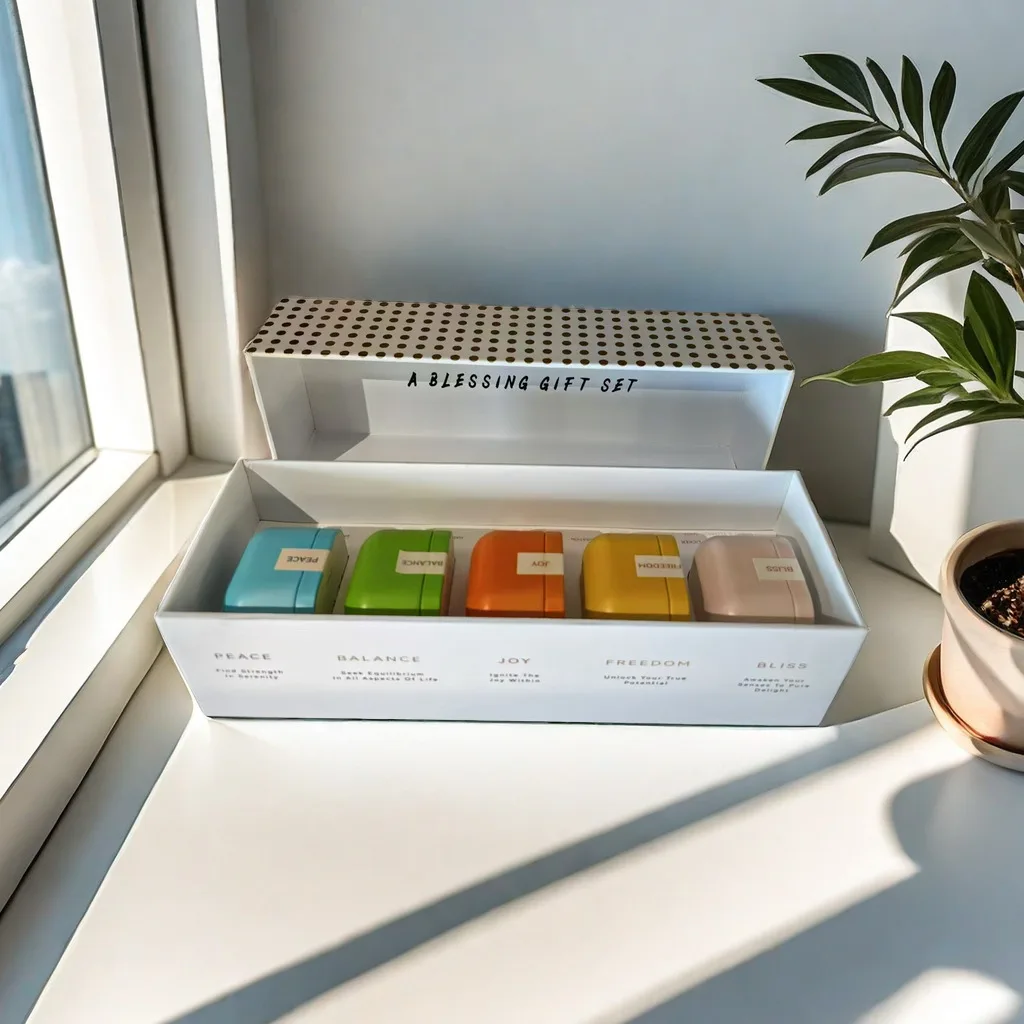 Aromagic Colorful Cube Gift Scented Candle Set 350g Wholesale for Home with 5 types of Aroma Fragrance Floral Scent for Present