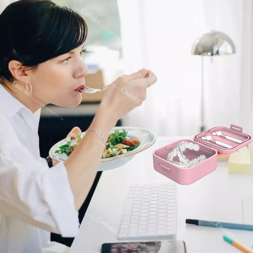 2024 New Design Product Custom Logo Invisible Storage Box Silicone Orthodontic Aligner Retainer case Aligner Dental Denture Box