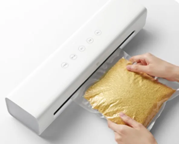 Mijia Food Vacuum Sealer Kitchen Packer Vacuum Sealer Packing Sealing Machine  with 10pcs Vacuum Bag for Food Saver