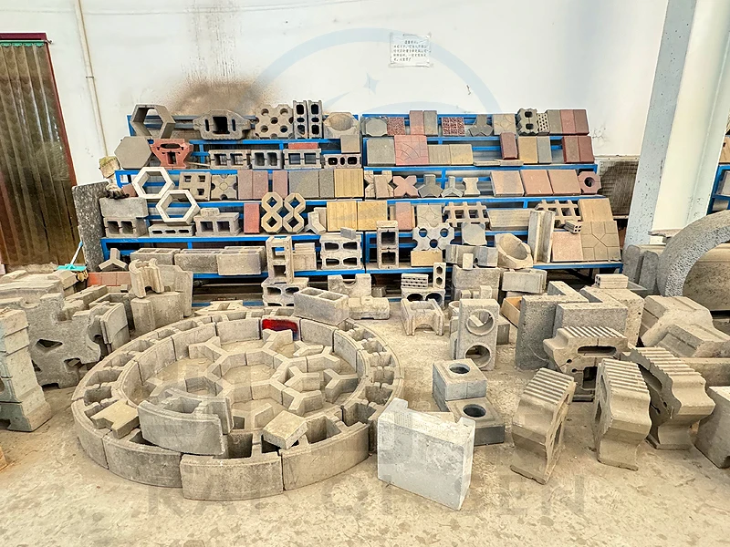 Concrete Block Making Machine Brick Making Machinery Small Mobile Brick Block Maker Machine