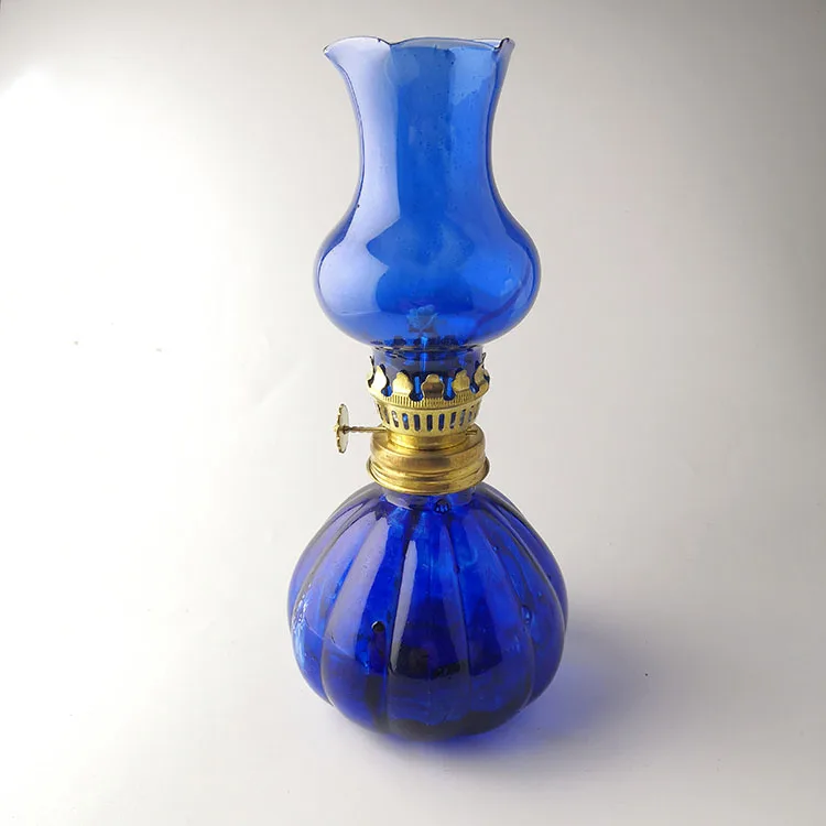 Foreign trade hot sales retro kerosene lamp horse lantern outdoor fishing camping lamp handicraft furnishings