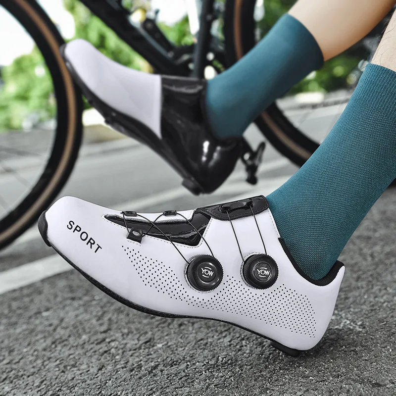 Real charcoal fiber road lock shoes road cycling shoes professional road racing shoes