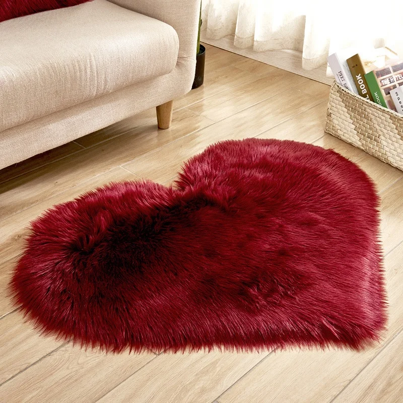 
New Arrival Love-shaped Living Room Carpet Plush Shaggy Bedroom Floor Carpets 