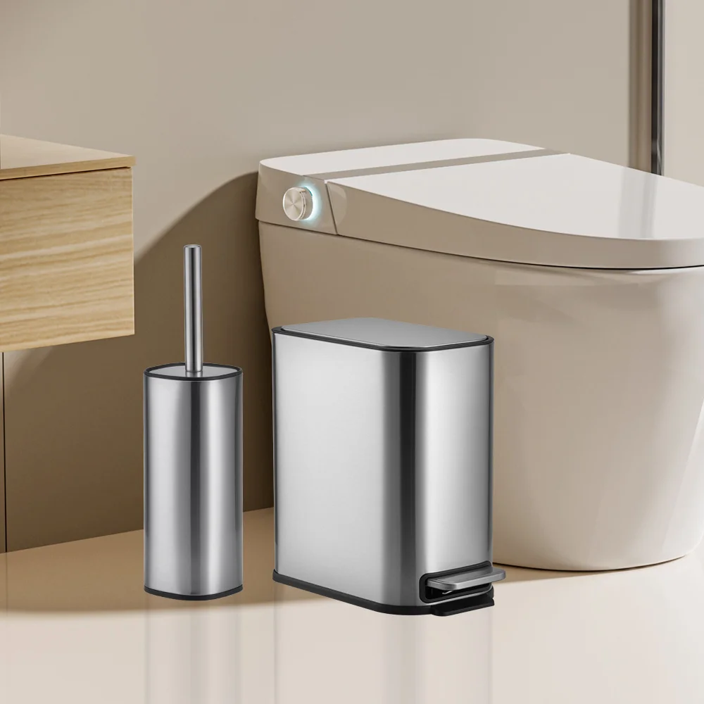 Мусорное ведро с педалью