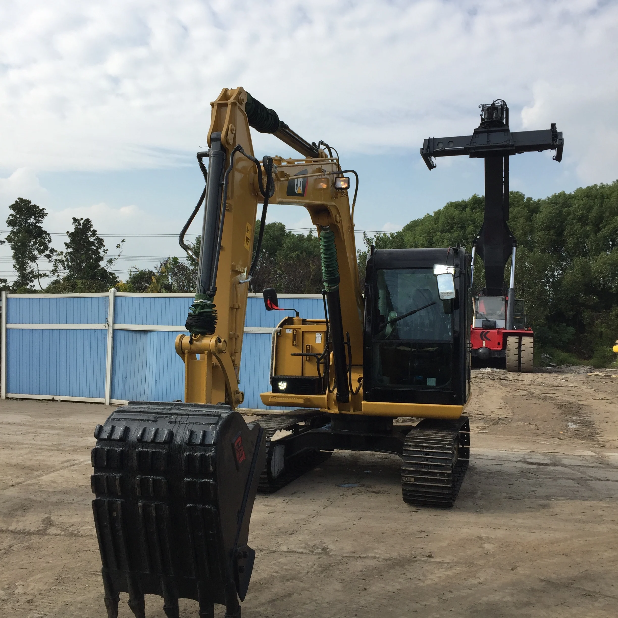 Used Caterpillar 307E2 Excavator for Sale in Shanghai Good Condition with Mitsubishi Engine Gearbox PLC Components Cheap Price