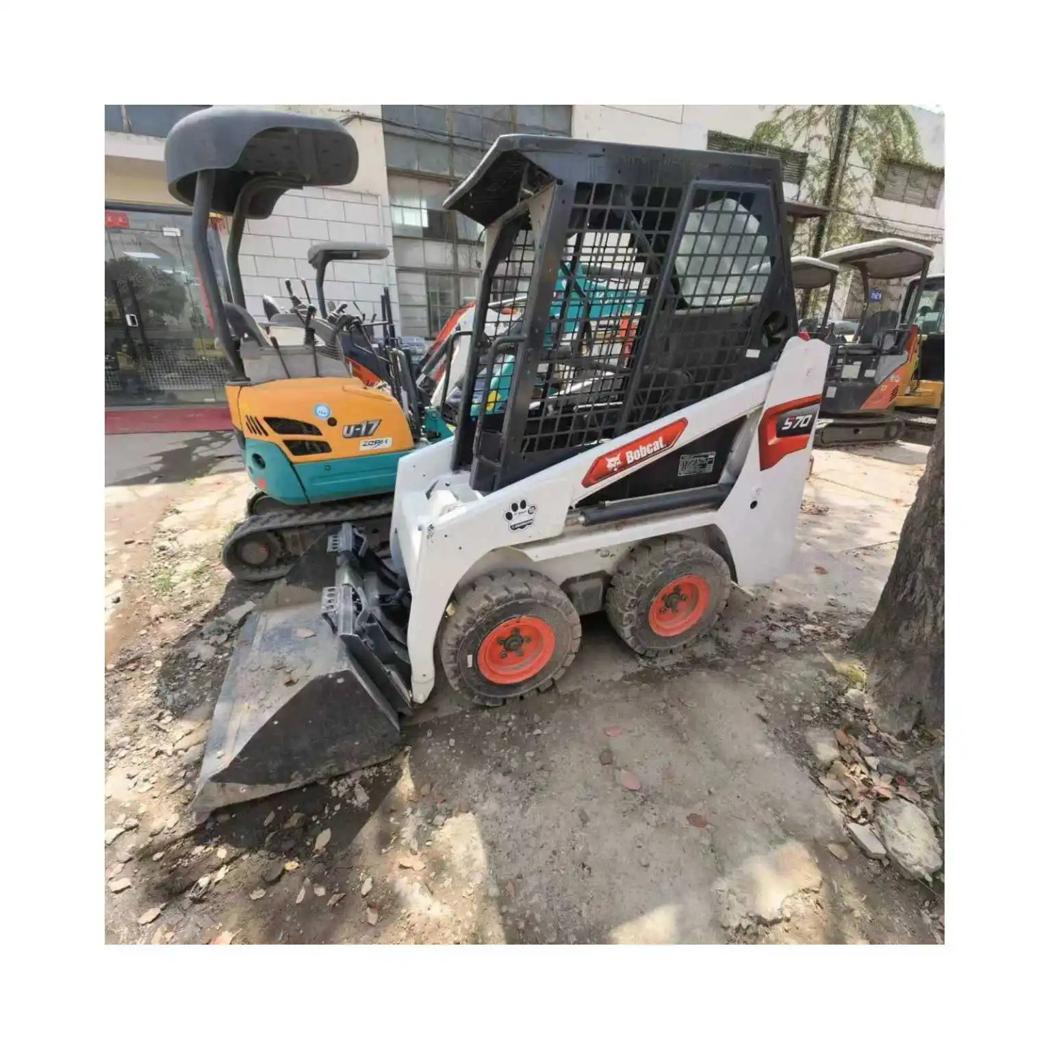Оригинальный мини-слайд-погрузчик Bobcat S70 имеет сильную мощность для продажи по низкой цене в наличии с сертификатом EPA и CE