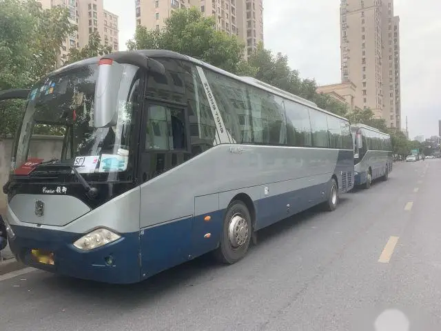 Б/у Роскошные автобусы Южная Корея Zhongtong роскошный пассажирский автобус цветной дизайн туристический