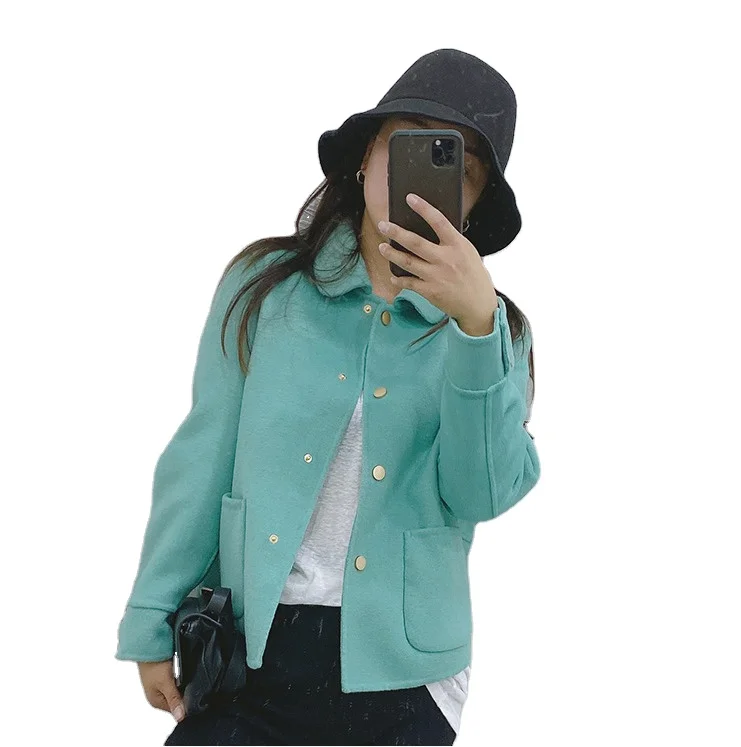 
2020 Hot Selling Fashion Lamb Wool Cashmere Winter Short Coat Women Wool Coat 